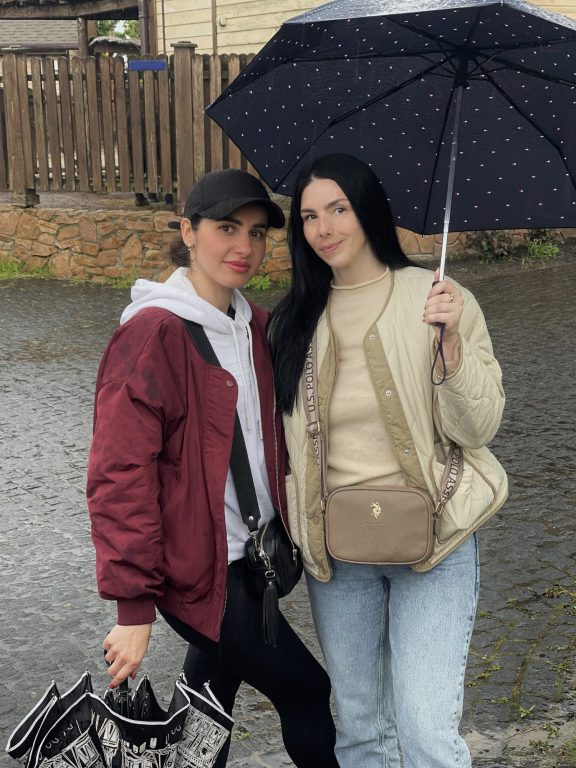 Зоопарк “XII Місяців” (Демидів, Київська обл.)